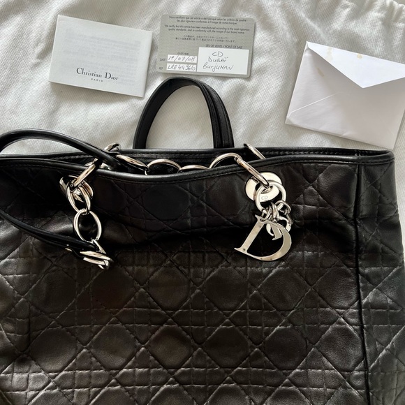 Dior Tote - Picture 12 of 15